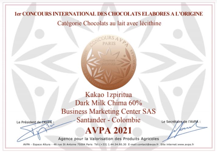 Certificado AVPA París 2021 Gourmet Bronce para Kakao Izpiritua Dark Milk Chimá 60%